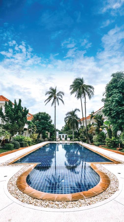 Vila The Gardens Bangrak pláž Exteriér fotografie